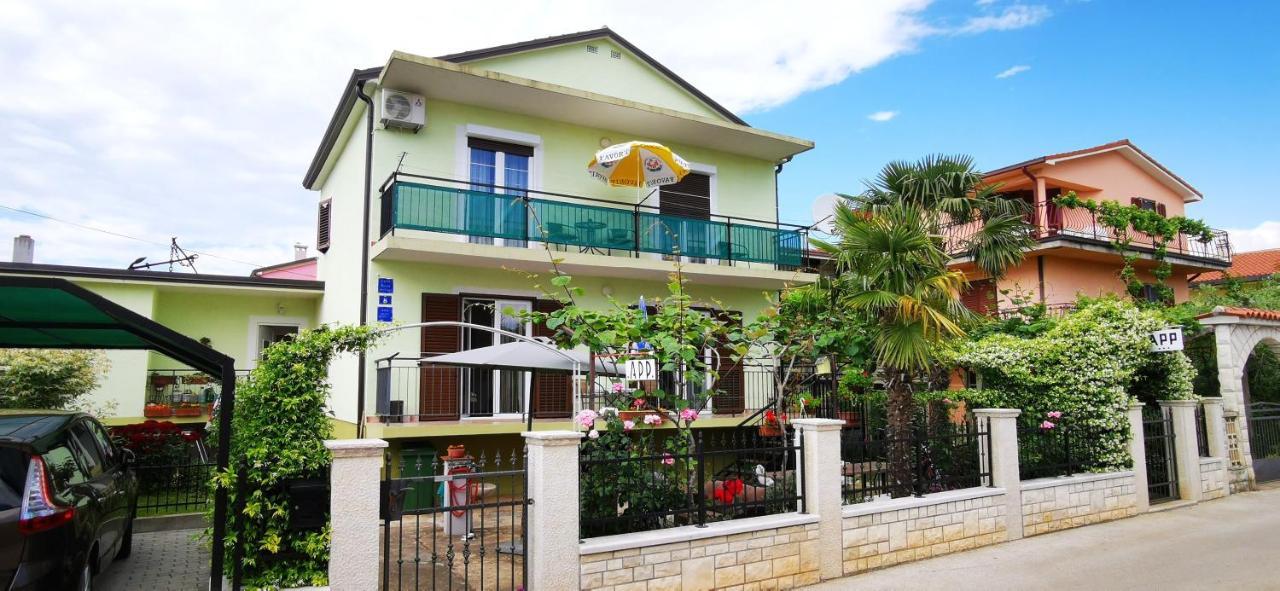 Apartments Grassi By Rent Istria Umag Zewnętrze zdjęcie