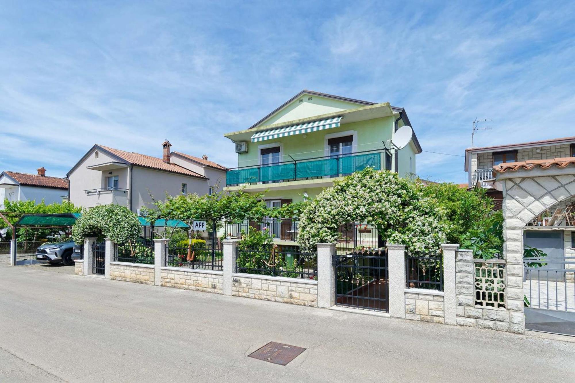 Apartments Grassi By Rent Istria Umag Zewnętrze zdjęcie
