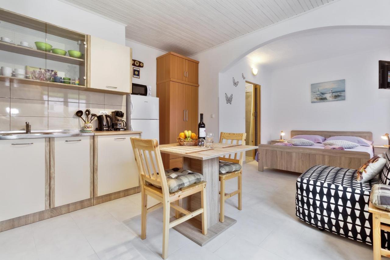 Apartments Grassi By Rent Istria Umag Zewnętrze zdjęcie